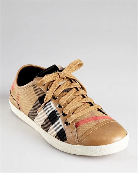 burberry sneakers bloomingdale's.